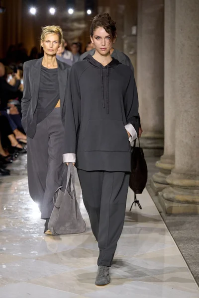 Look 20